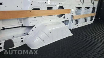 2025 Ford Transit 250 Cargo Van Low Roof 130.0" WB - miniatura 20