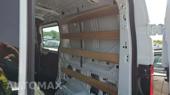 2025 Ford Transit 250 Cargo Van Low Roof 130.0" WB - miniatura 21