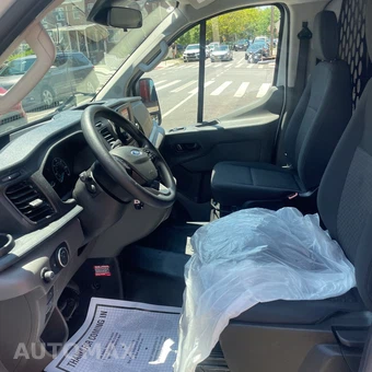 2025 Ford Transit 250 Cargo Van Low Roof 130.0" WB - miniatura 14