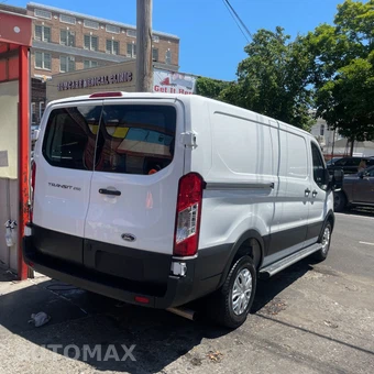 2025 Ford Transit 250 Cargo Van Low Roof 130.0" WB - miniatura 7