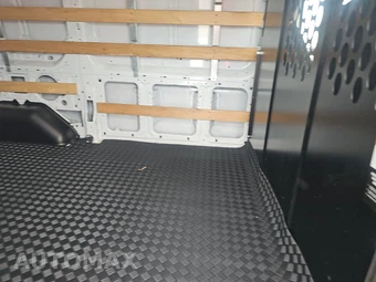 2025 Ford Transit 250 Cargo Van Low Roof 130.0" WB - miniatura 13