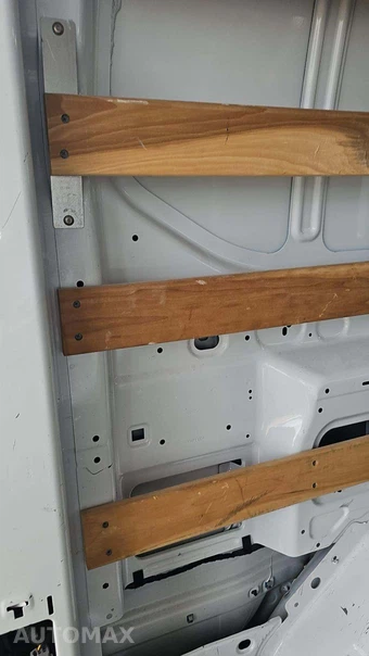 2025 Ford Transit 250 Cargo Van Low Roof 130.0" WB - miniatura 24