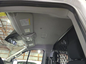 2025 Ford Transit 250 Cargo Van Low Roof 130.0" WB - miniatura 16