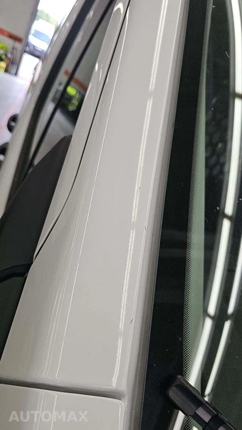 2025 Ford Transit 250 Cargo Van Low Roof 130.0" WB - miniatura 21