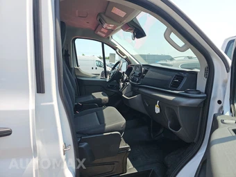 2025 Ford Transit 250 Cargo Van Low Roof 130.0" WB - miniatura 8