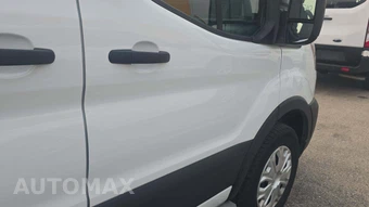 2025 Ford Transit 250 Cargo Van Low Roof 130.0" WB - miniatura 26