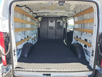 2025 Ford Transit 250 Cargo Van Low Roof 130.0" WB - miniatura 15
