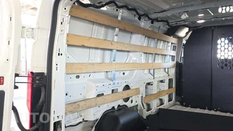 2025 Ford Transit 250 Cargo Van Low Roof 130.0" WB - miniatura 22