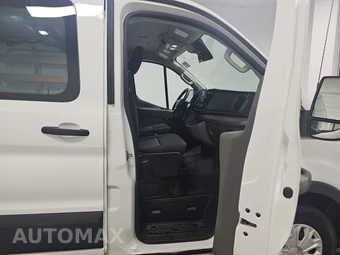 2025 Ford Transit 250 Cargo Van Low Roof 130.0" WB - miniatura 8