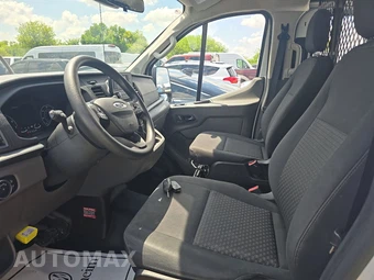 2025 Ford Transit 250 Cargo Van Low Roof 130.0" WB - miniatura 7