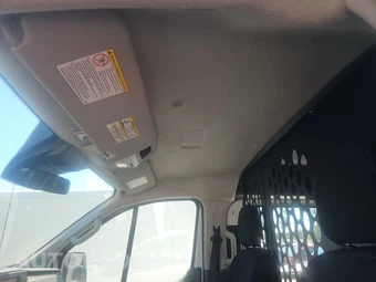 2025 Ford Transit 250 Cargo Van Low Roof 130.0" WB - miniatura 17