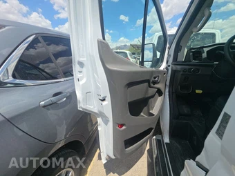 2025 Ford Transit 250 Cargo Van Low Roof 130.0" WB - miniatura 9