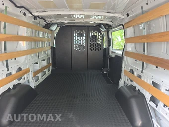2025 Ford Transit 250 Cargo Van Low Roof 130.0" WB - miniatura 15