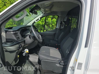 2025 Ford Transit 250 Cargo Van Low Roof 130.0" WB - miniatura 7