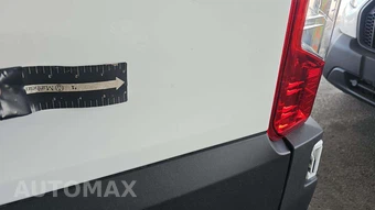 2025 Ford Transit 250 Cargo Van Low Roof 130.0" WB - miniatura 31