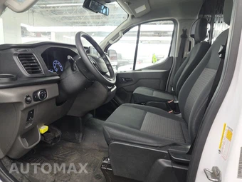 2025 Ford Transit 250 Cargo Van Low Roof 130.0" WB - miniatura 13