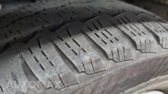 2025 Ford Transit 250 Cargo Van Low Roof 130.0" WB - miniatura 40