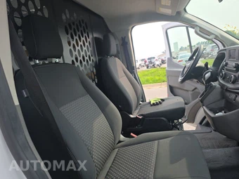 2025 Ford Transit 250 Cargo Van Low Roof 130.0" WB - miniatura 8