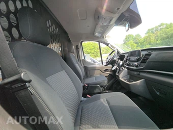 2025 Ford Transit 250 Cargo Van Low Roof 130.0" WB - miniatura 8