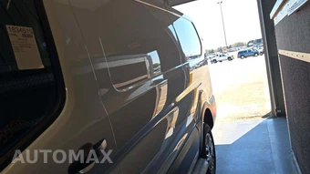 2025 Ford Transit 250 Cargo Van Low Roof 130.0" WB - miniatura 21