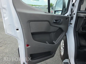 2025 Ford Transit 250 Cargo Van Low Roof 130.0" WB - miniatura 9