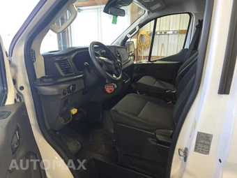 2025 Ford Transit 250 Cargo Van Low Roof 130.0" WB - miniatura 7