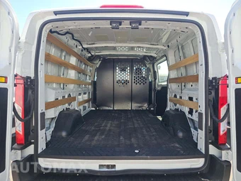 2025 Ford Transit 250 Cargo Van Low Roof 130.0" WB - miniatura 14