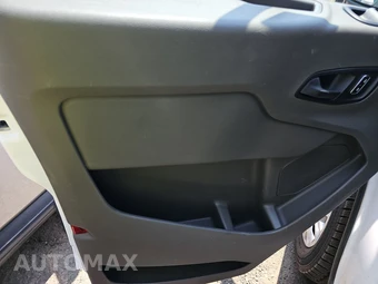 2025 Ford Transit 250 Cargo Van Low Roof 130.0" WB - miniatura 9