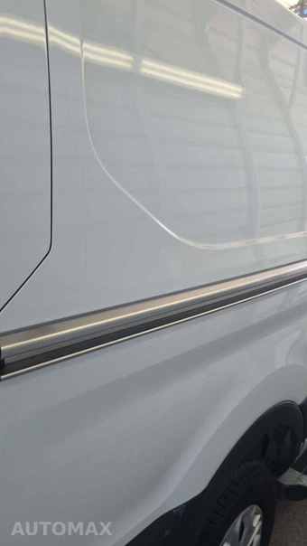 2025 Ford Transit 250 Cargo Van Low Roof 130.0" WB - miniatura 27