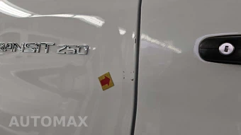 2025 Ford Transit 250 Cargo Van Low Roof 130.0" WB - miniatura 21