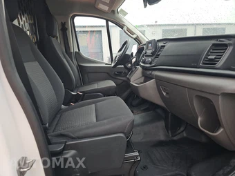 2025 Ford Transit 250 Cargo Van Low Roof 130.0" WB - miniatura 8