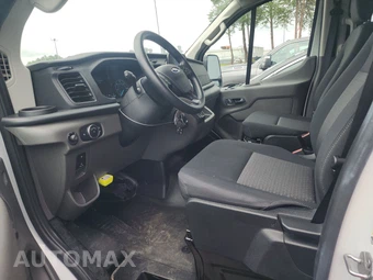 2025 Ford Transit 250 Cargo Van Low Roof 130.0" WB - miniatura 7