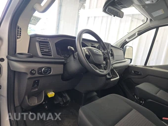 2025 Ford Transit 250 Cargo Van Low Roof 130.0" WB - miniatura 11