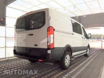 2025 Ford Transit 250 Cargo Van Low Roof 130.0" WB - miniatura 4