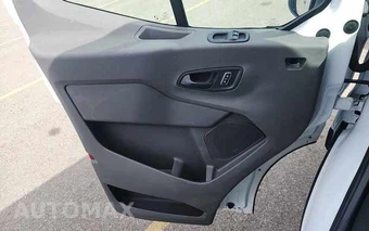2025 Ford Transit 250 Cargo Van Low Roof 130.0" WB - miniatura 12