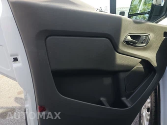 2025 Ford Transit 250 Cargo Van Low Roof 130.0" WB - miniatura 9