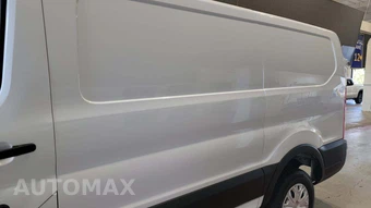 2025 Ford Transit 250 Cargo Van Low Roof 130.0" WB - miniatura 32