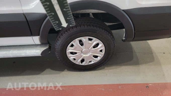2025 Ford Transit 250 Cargo Van Low Roof 130.0" WB - miniatura 35