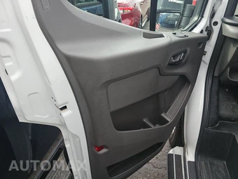 2025 Ford Transit 250 Cargo Van Low Roof 130.0" WB - miniatura 9