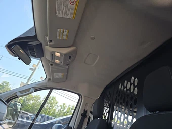 2025 Ford Transit 250 Cargo Van Low Roof 130.0" WB - miniatura 17