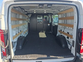 2025 Ford Transit 250 Cargo Van Low Roof 130.0" WB - miniatura 15
