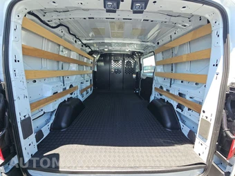 2025 Ford Transit 250 Cargo Van Low Roof 130.0" WB - miniatura 17