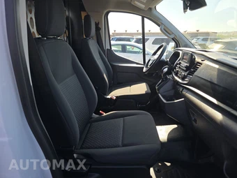 2025 Ford Transit 250 Cargo Van Low Roof 130.0" WB - miniatura 8