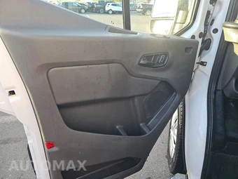 2025 Ford Transit 250 Cargo Van Low Roof 130.0" WB - miniatura 9