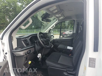 2025 Ford Transit 250 Cargo Van Low Roof 130.0" WB - miniatura 7