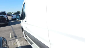 2025 Ford Transit 250 Cargo Van Low Roof 130.0" WB - miniatura 19