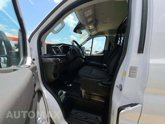 2025 Ford Transit 250 Cargo Van Low Roof 130.0" WB - miniatura 6