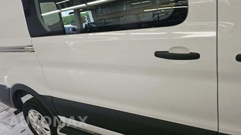 2025 Ford Transit 250 Cargo Van Low Roof 130.0" WB - miniatura 28