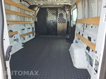 2025 Ford Transit 250 Cargo Van Low Roof 130.0" WB - miniatura 16