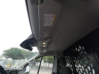 2025 Ford Transit 250 Cargo Van Low Roof 130.0" WB - miniatura 16